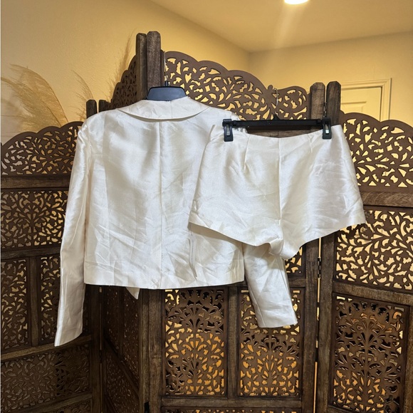 NEW NWT Reformation Dela Two Piece Set - Picture 5 of 5